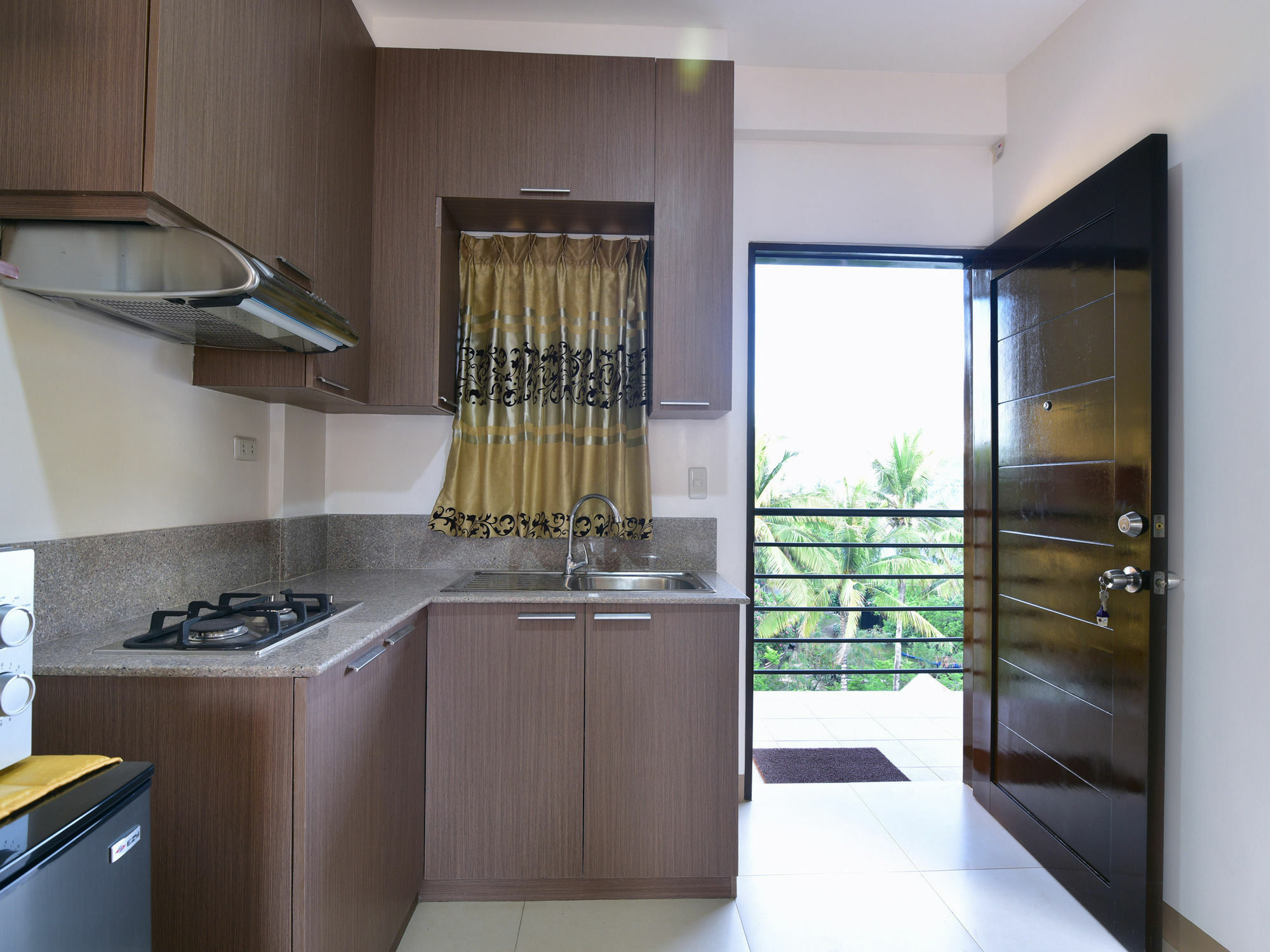 Anahaw Apartments Whitebeach Manoc-Manoc Екстер'єр фото