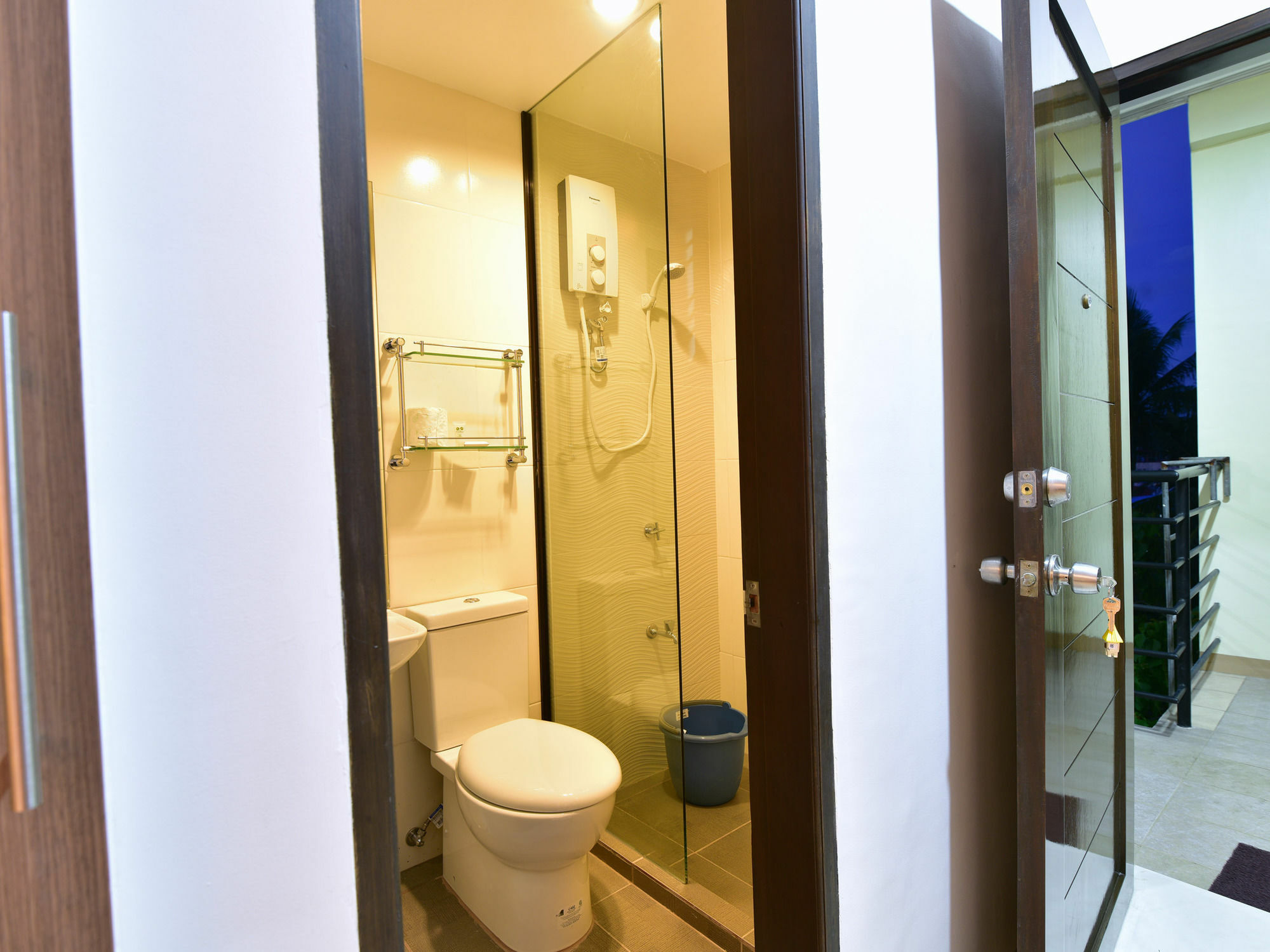 Anahaw Apartments Whitebeach Manoc-Manoc Екстер'єр фото